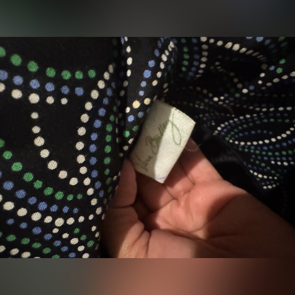 Vera Bradley Tote - Picture 8 of 10